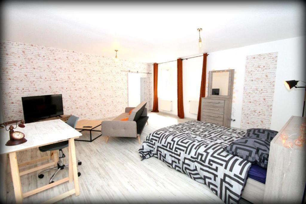 Appartements Baron Bouvier Vesoul Exterior foto